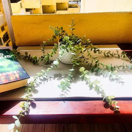 Διαμέρισμα 2000. Spacious On The Promenade. Μαρμπέλλα