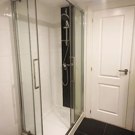 2000. Spacious On The Promenade. *