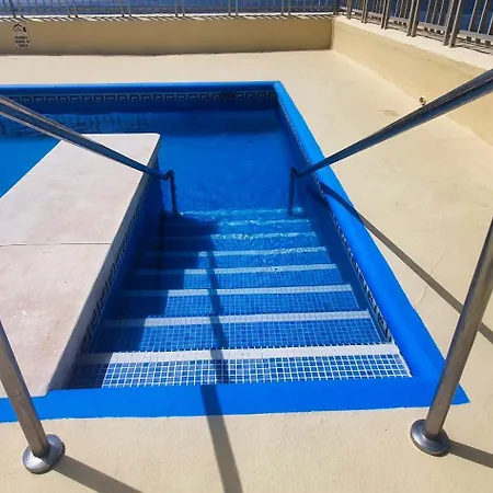 2000. Spacious On The Promenade. Marbella