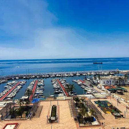 Apartman 2000. Spacious On The Promenade. *