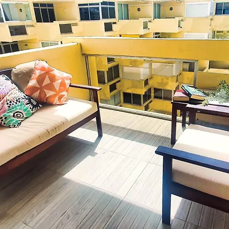 Apartmán 2000. Spacious On The Promenade. *