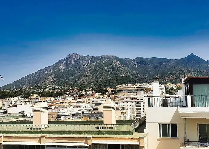 2000. Spacious On The Promenade. Apartament